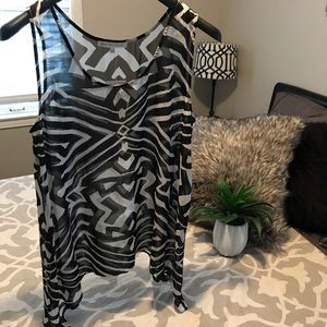 Daniel Rainn Geometric Print Tank